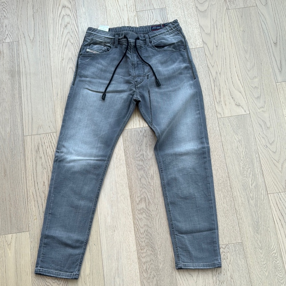 Gray Men's Jeans